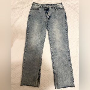 Light Wash Crossover Jeans